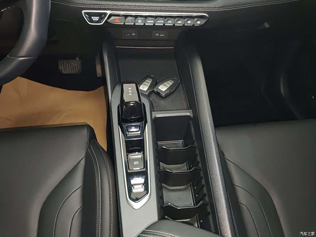 Geely Binray, 2023 10