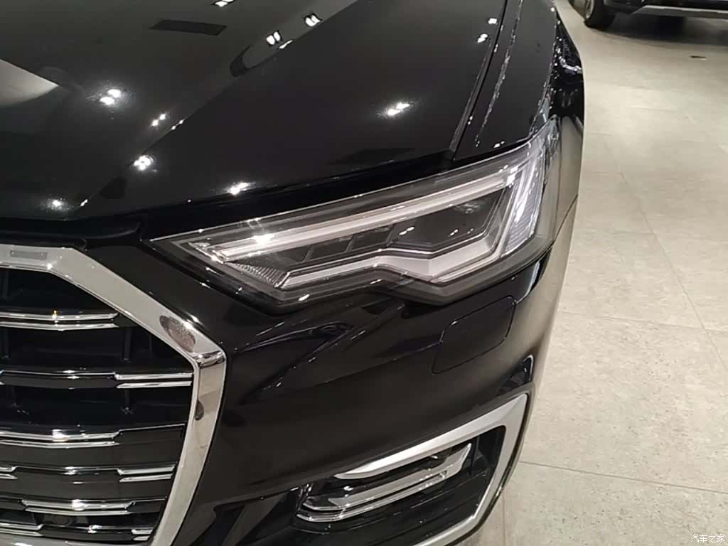 Audi A6L, 2025 24