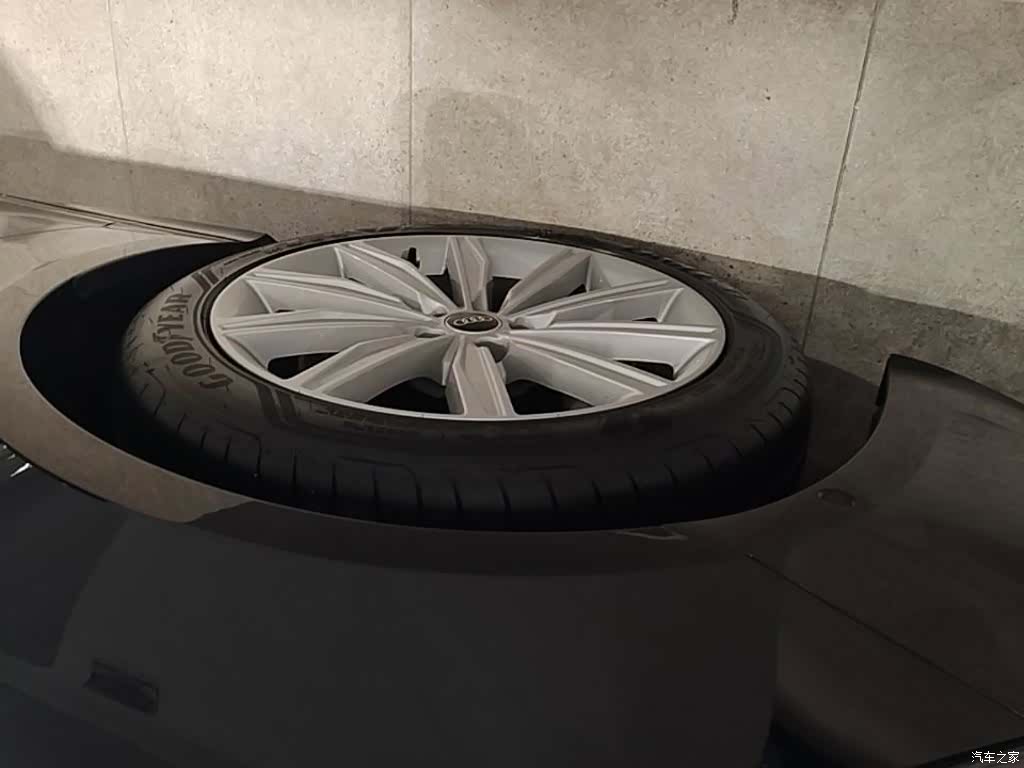 Audi A6L, 2025 23