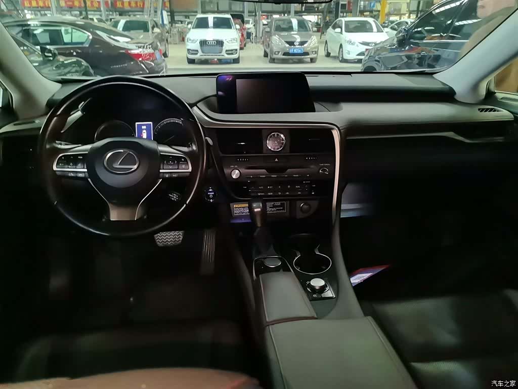 Lexus RX, 2018 12