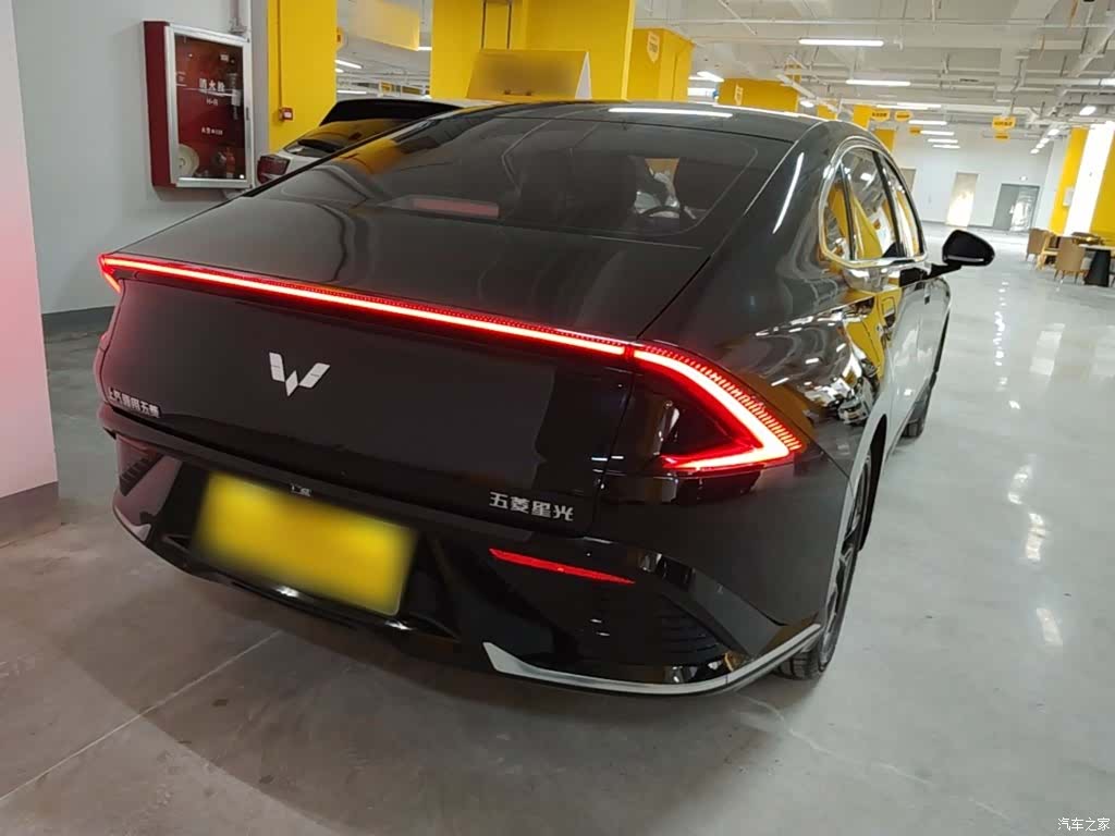 Wuling Starlight, 2024 7