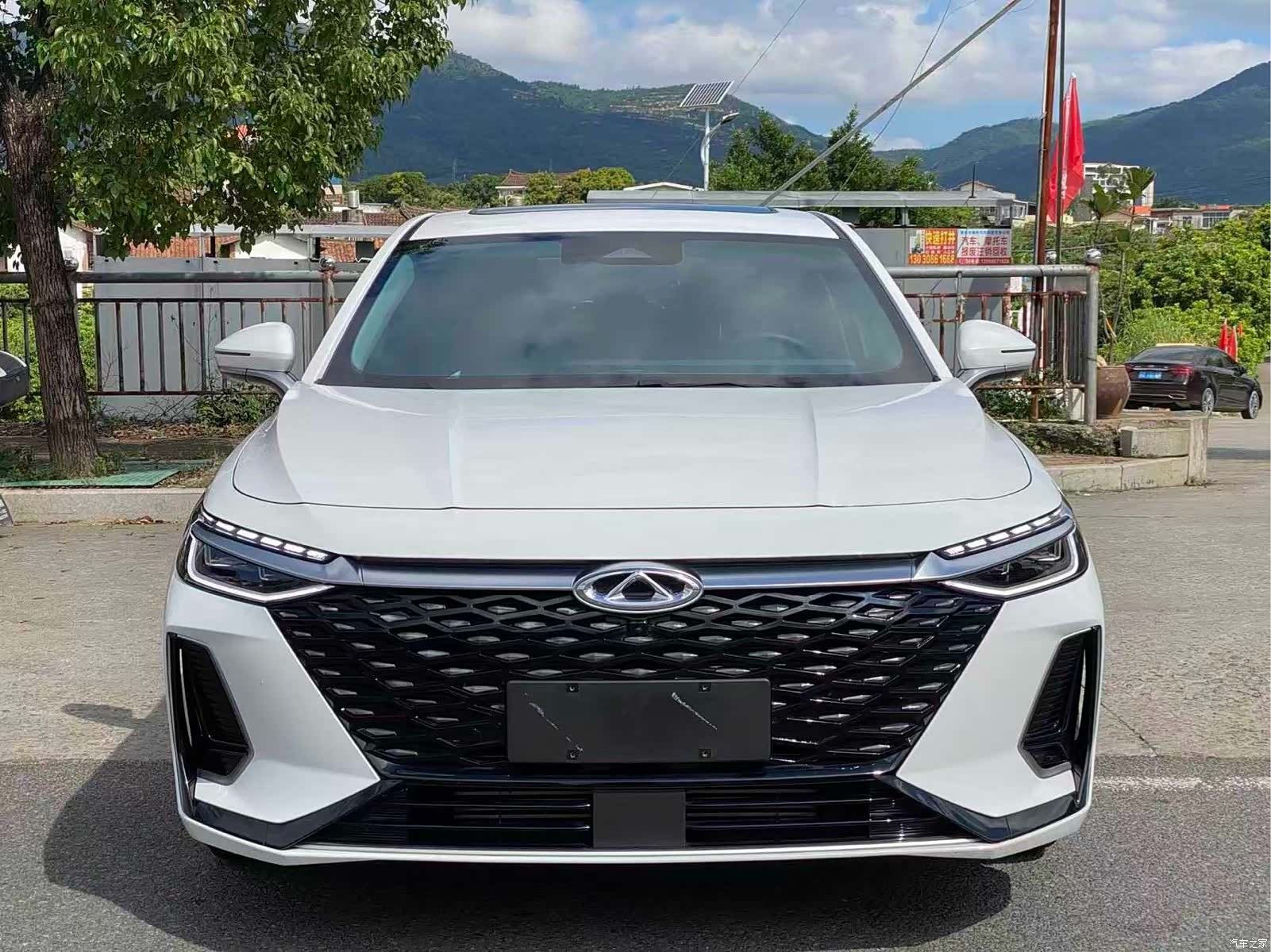 Chery Arrizo 8, 2023 2