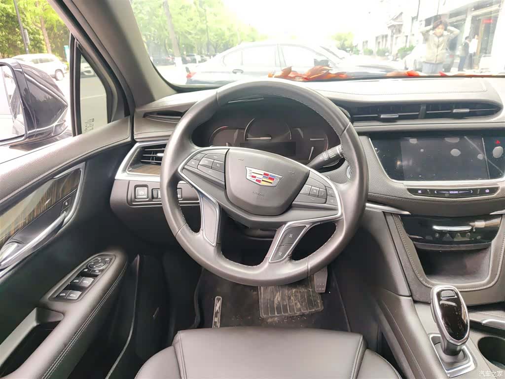 Cadillac XT5, 2018 3