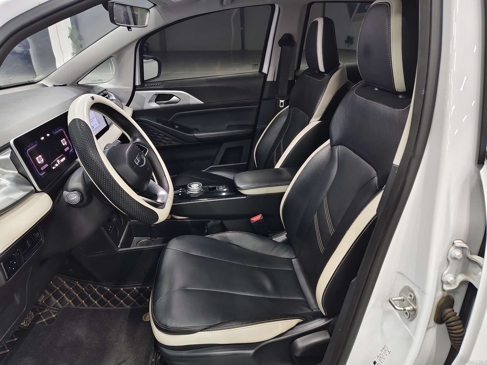 Geely E, 2022 9