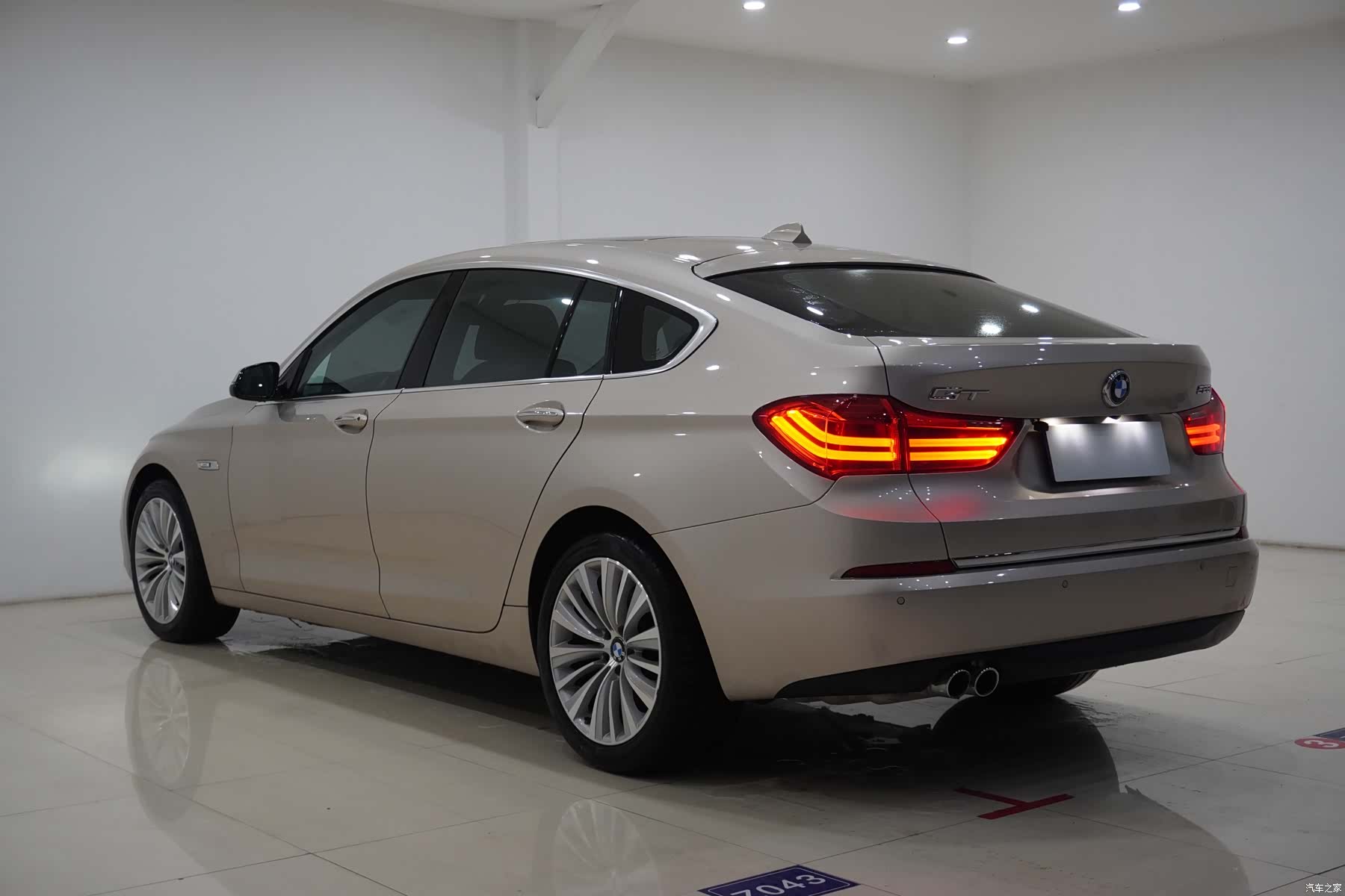 BMW 5 Series, 2014 6