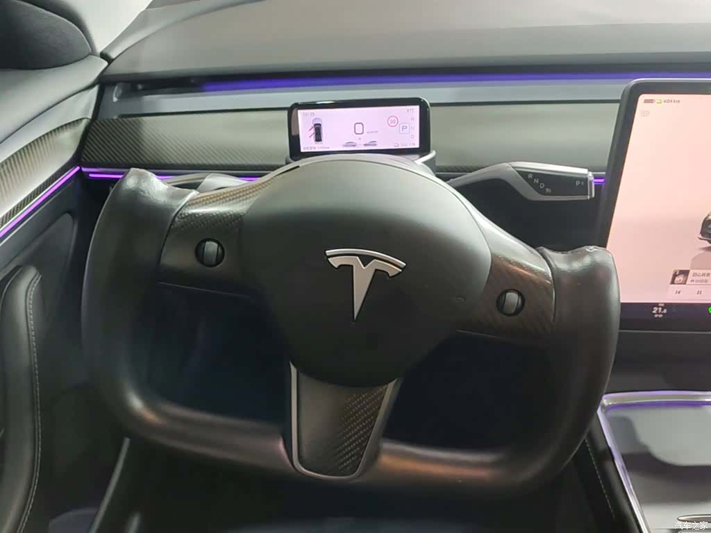 Tesla Model 3, 2022 11