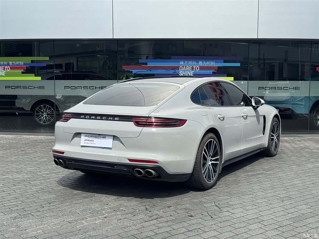 Porsche Panamera, 2020 4