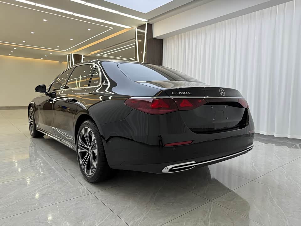 Mercedes-Benz E-class Mercedes-Benz E-class
