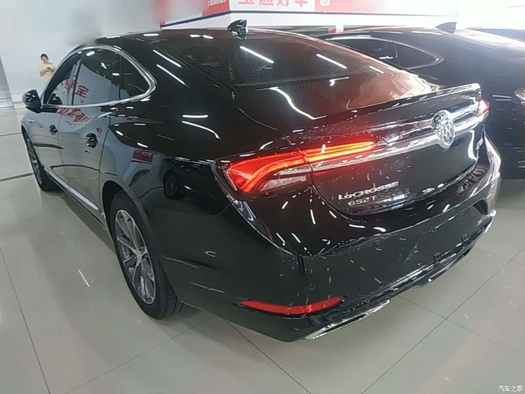 Buick LaCrosse, 2021 все фото