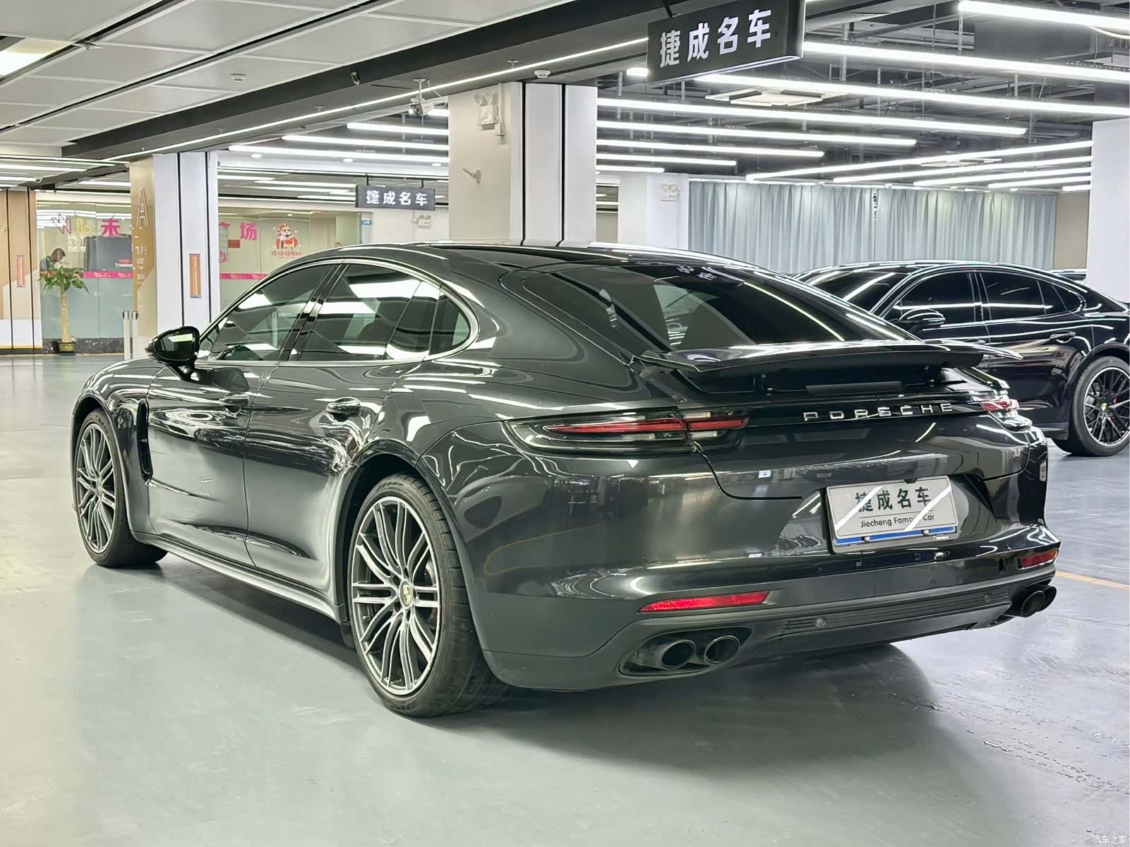 Porsche Panamera, 2018 7