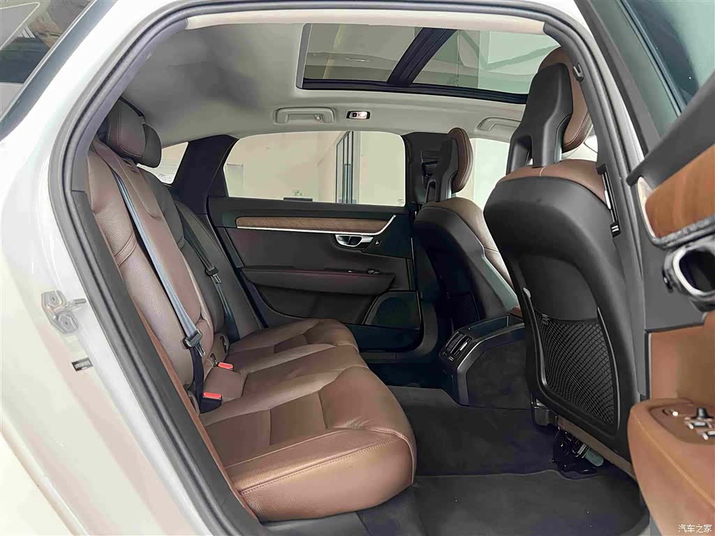 Volvo S90, 2018 27