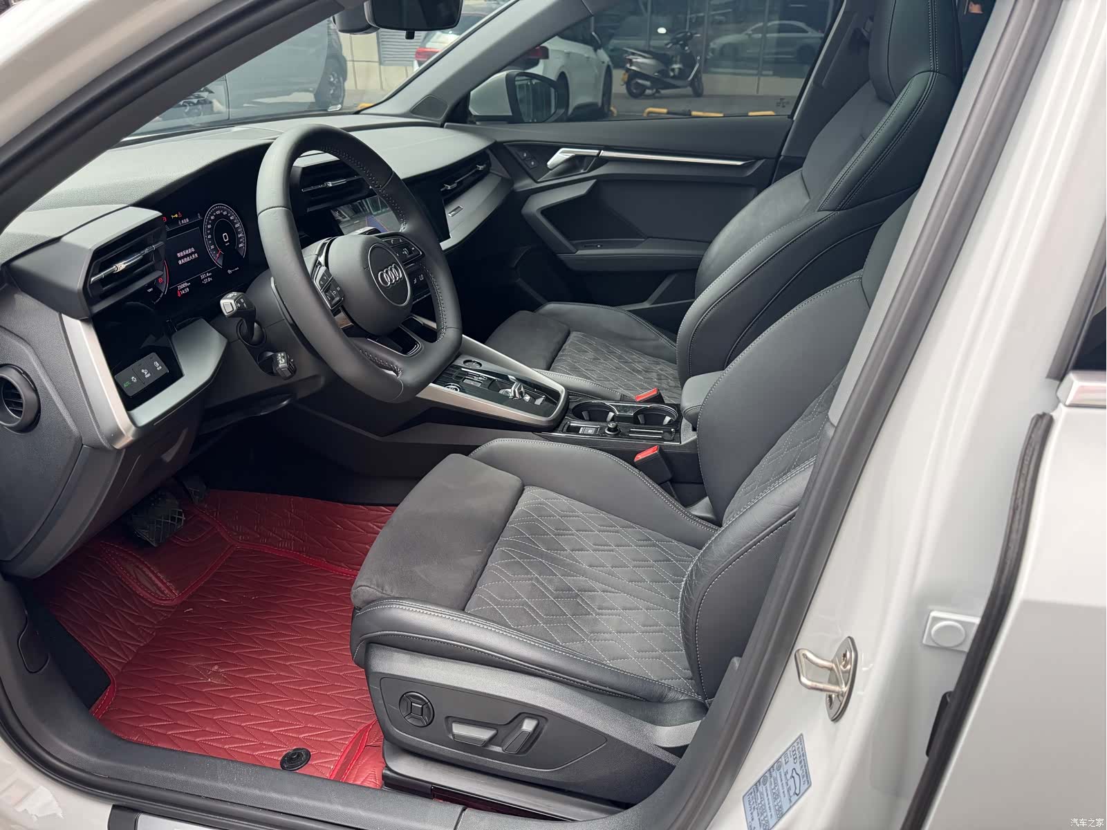 Audi A3, 2022 все фото