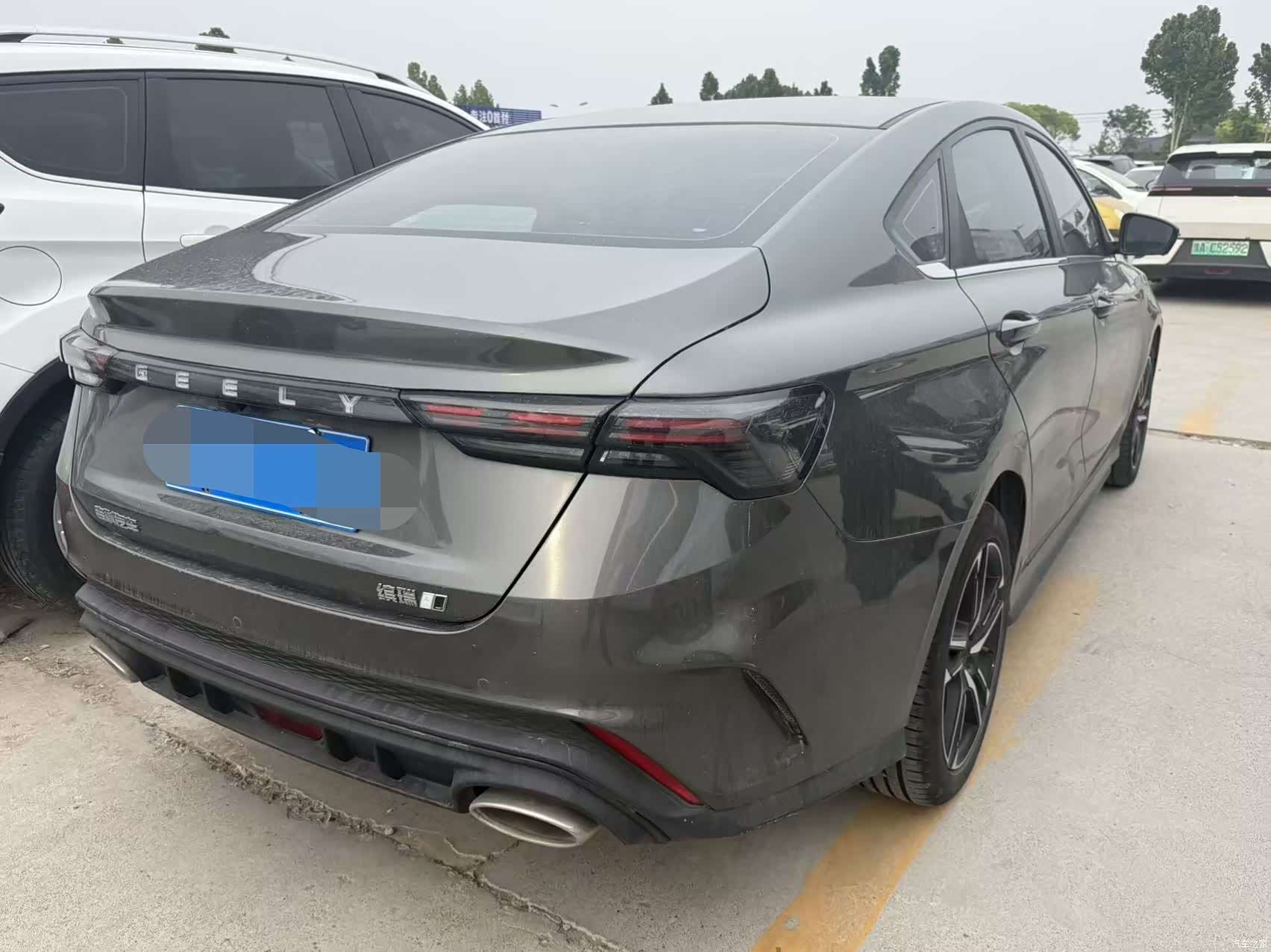 Geely Binray, 2022 8