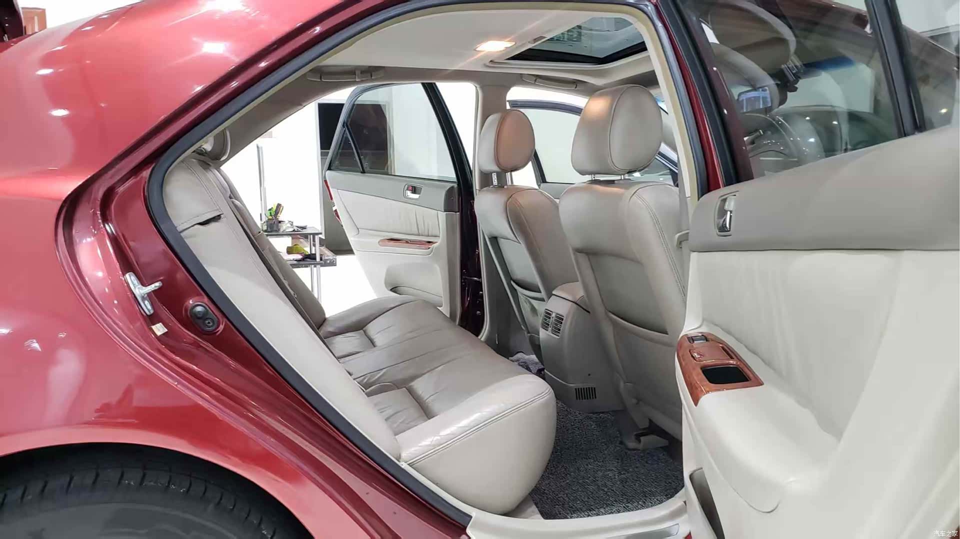 Toyota 03, 2003 7