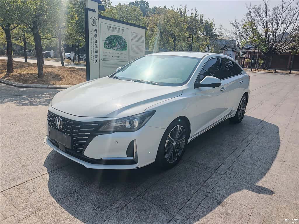 Changan CC, 2022 1