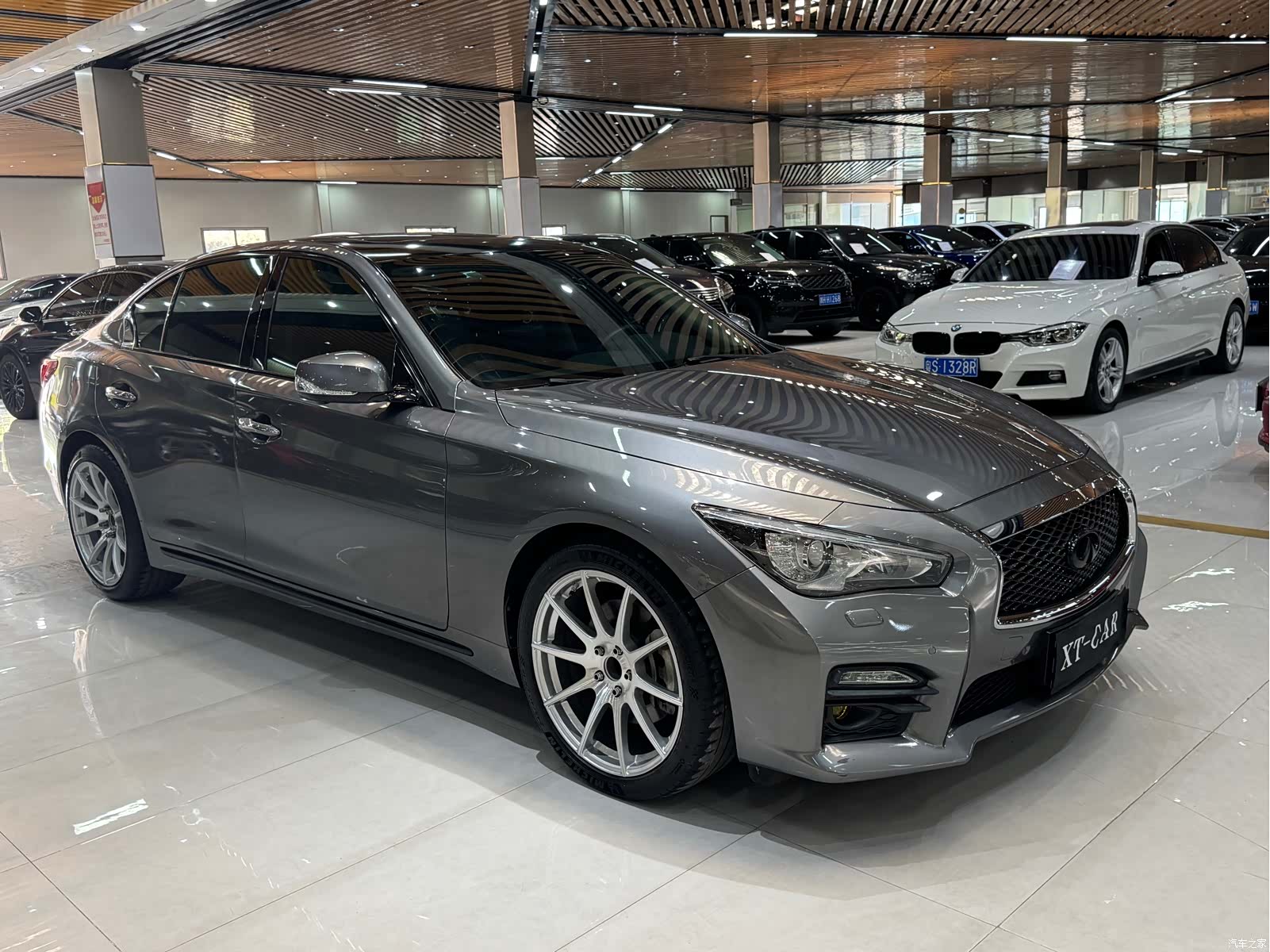 Infiniti Q50L, 2017 2