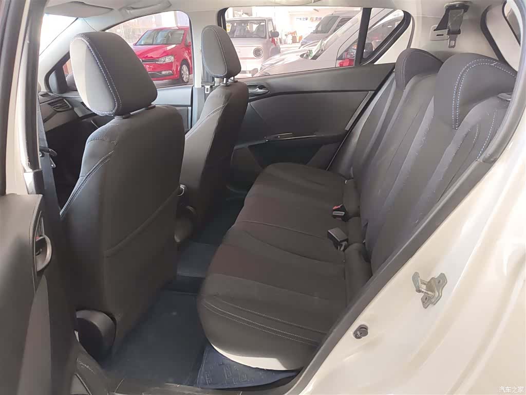 Wuling 310, 2019 14