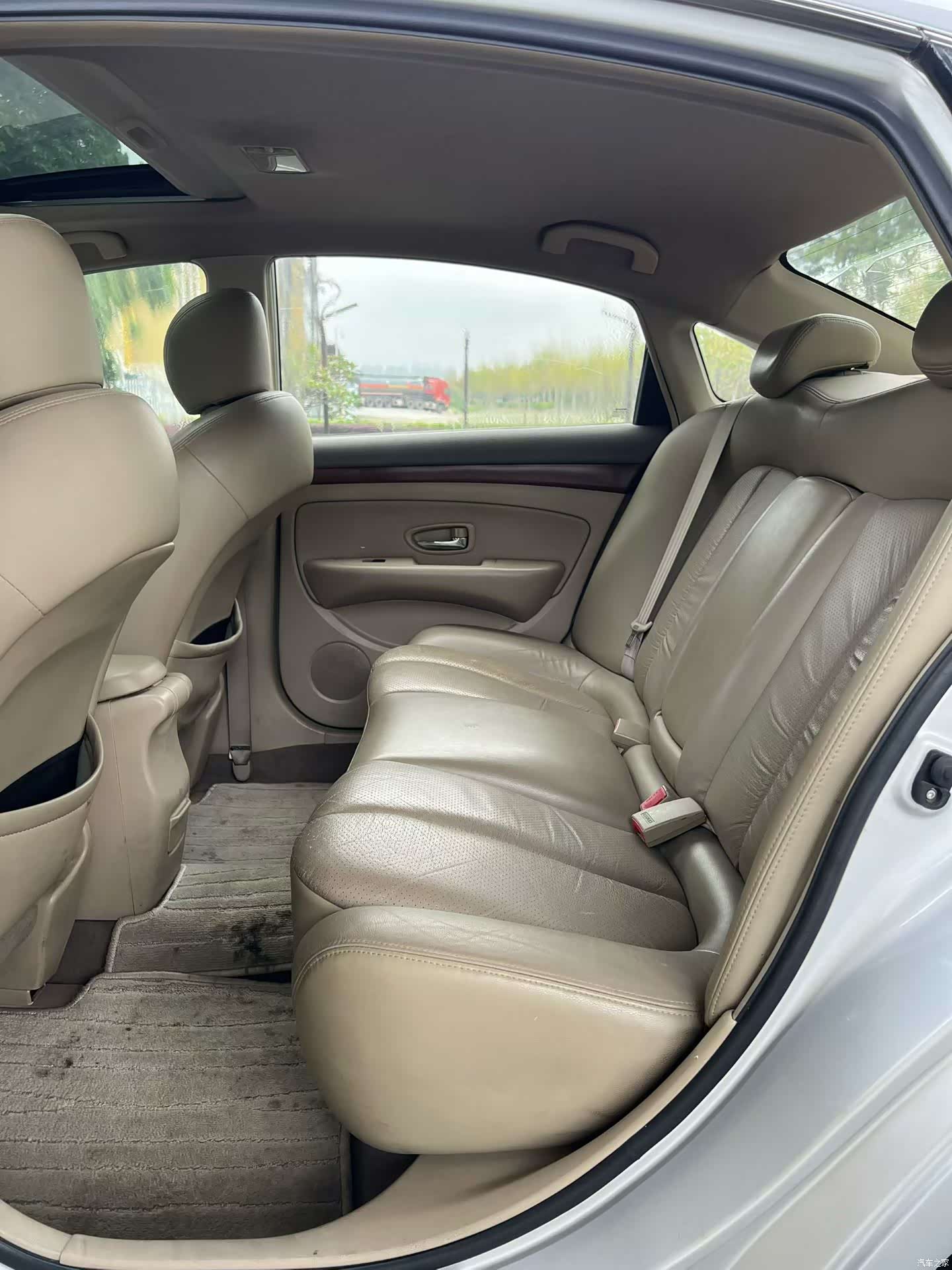 Nissan Sylphy, 2012 9