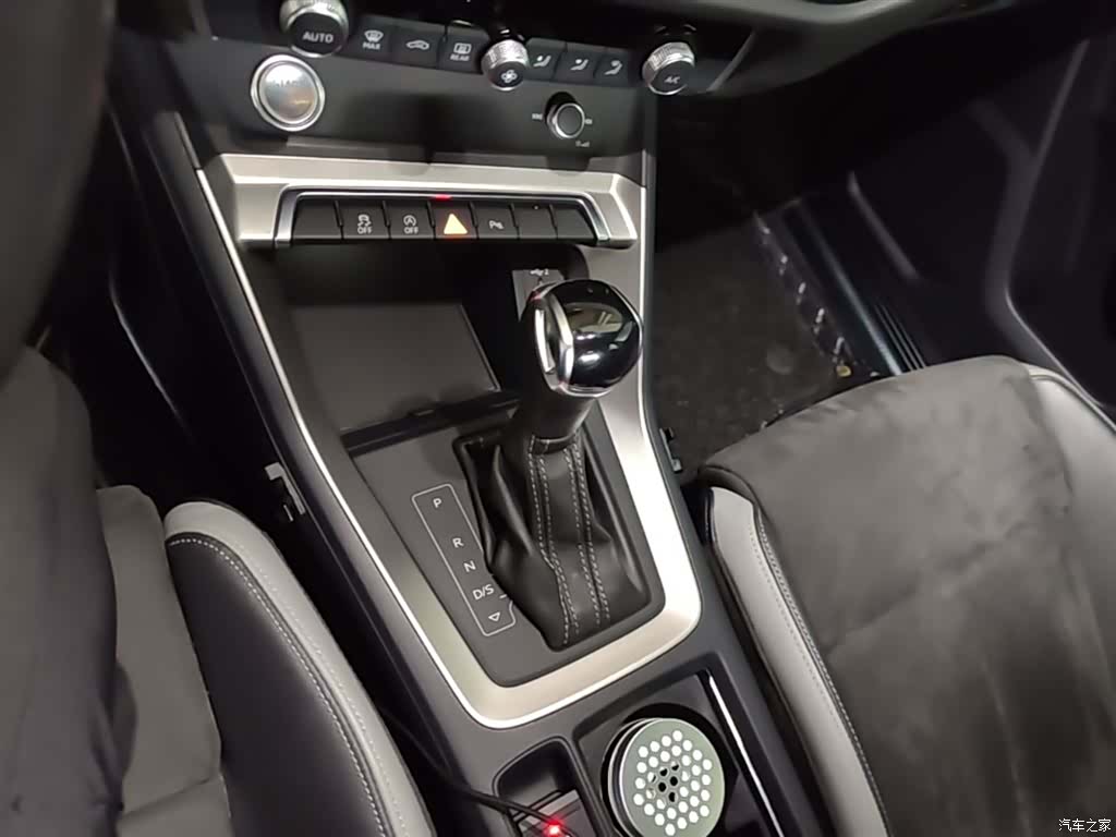Audi Q3, 2020 14