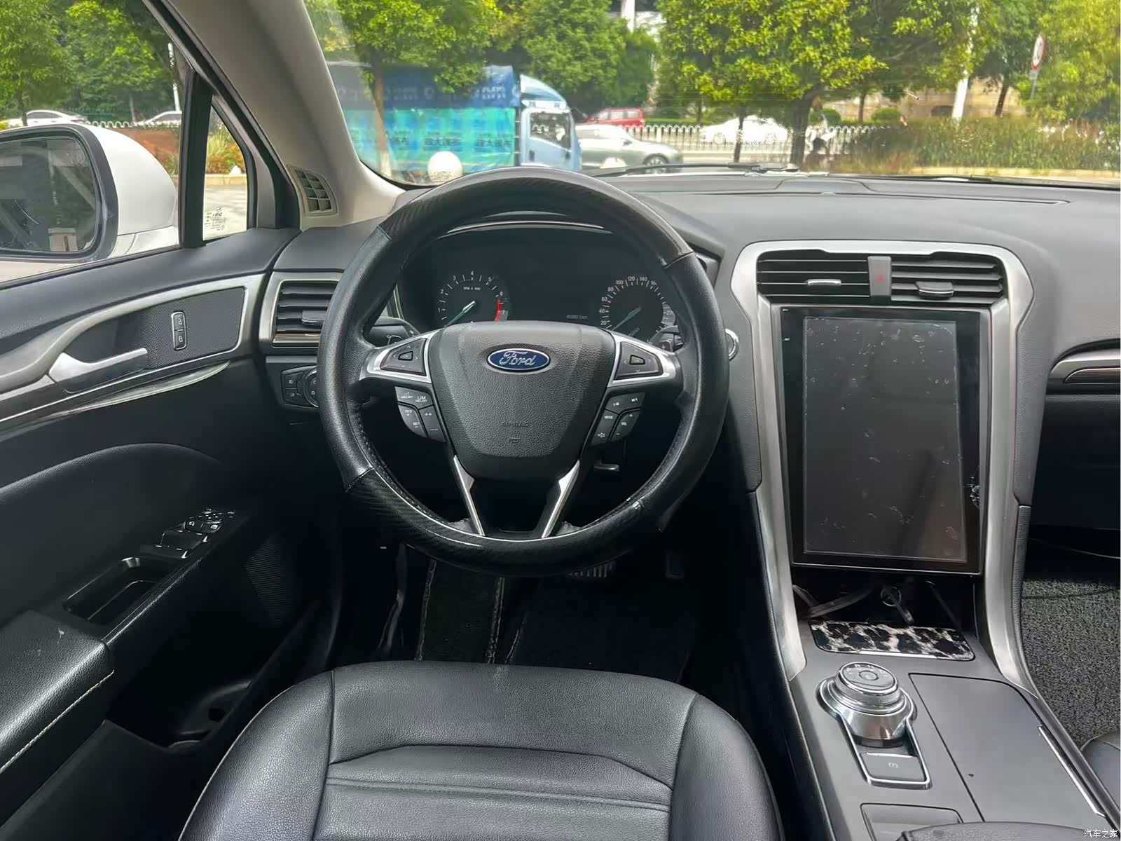 Ford Mondeo, 2019 10