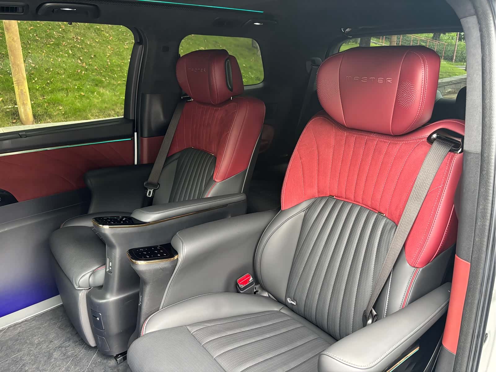 Trumpchi M8, 2023 21