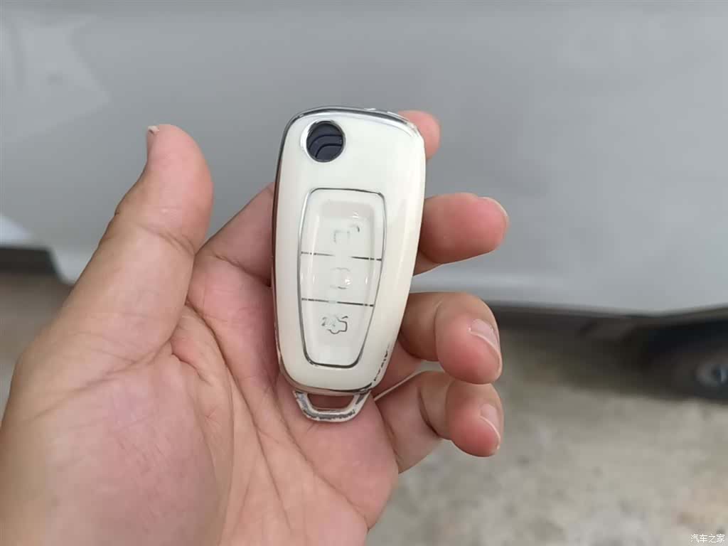 Ford Kuga, 2019 9