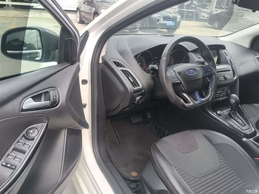 Ford Focus, 2017 16