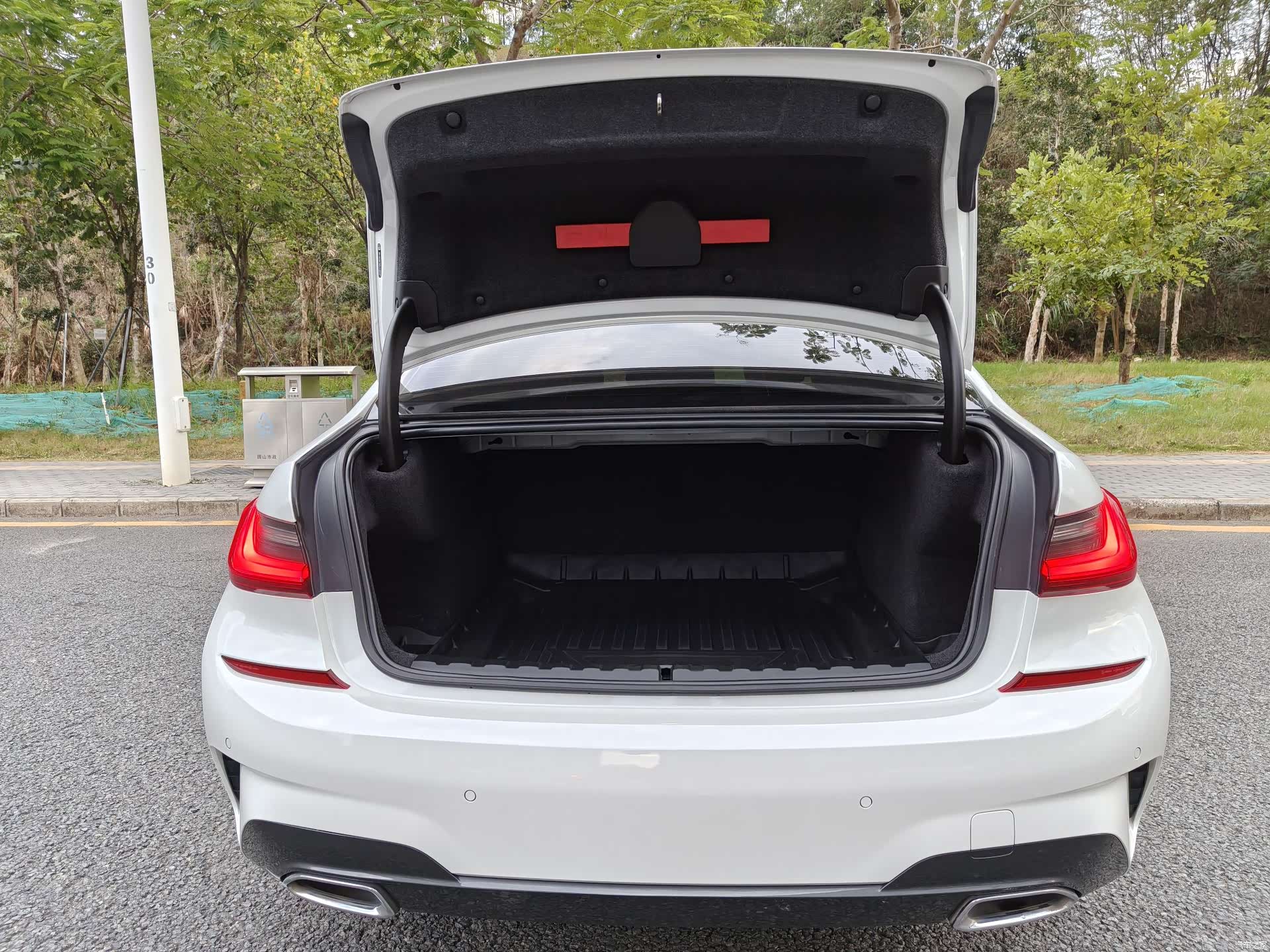 BMW 3 Series, 2020 12