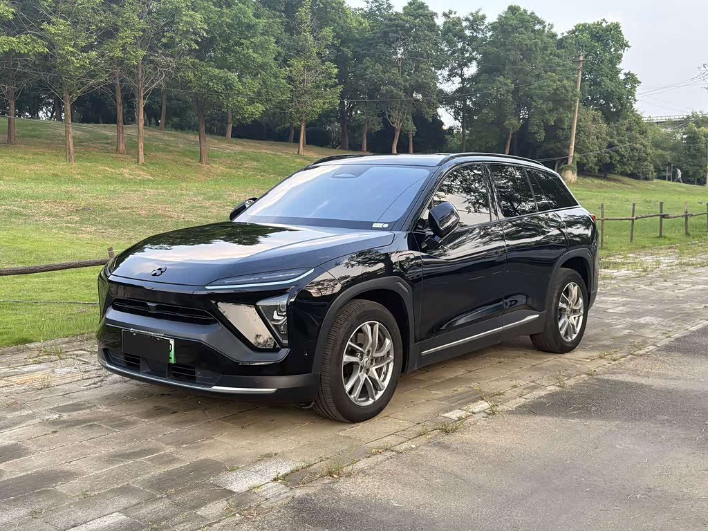 NIO ES6