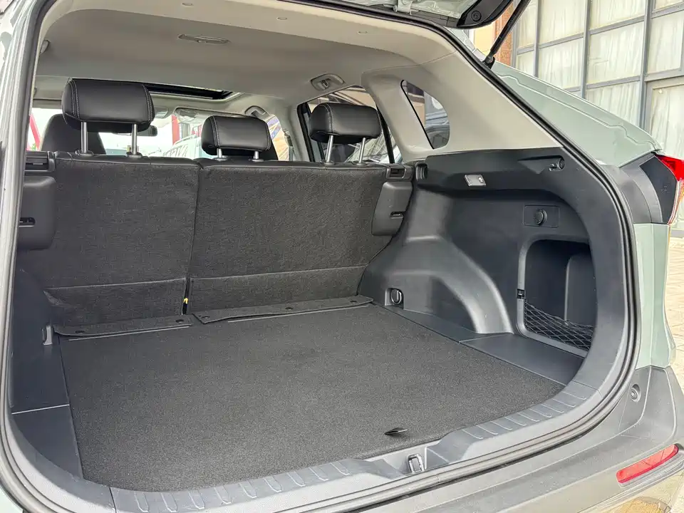 Toyota RAV4 Rongfang