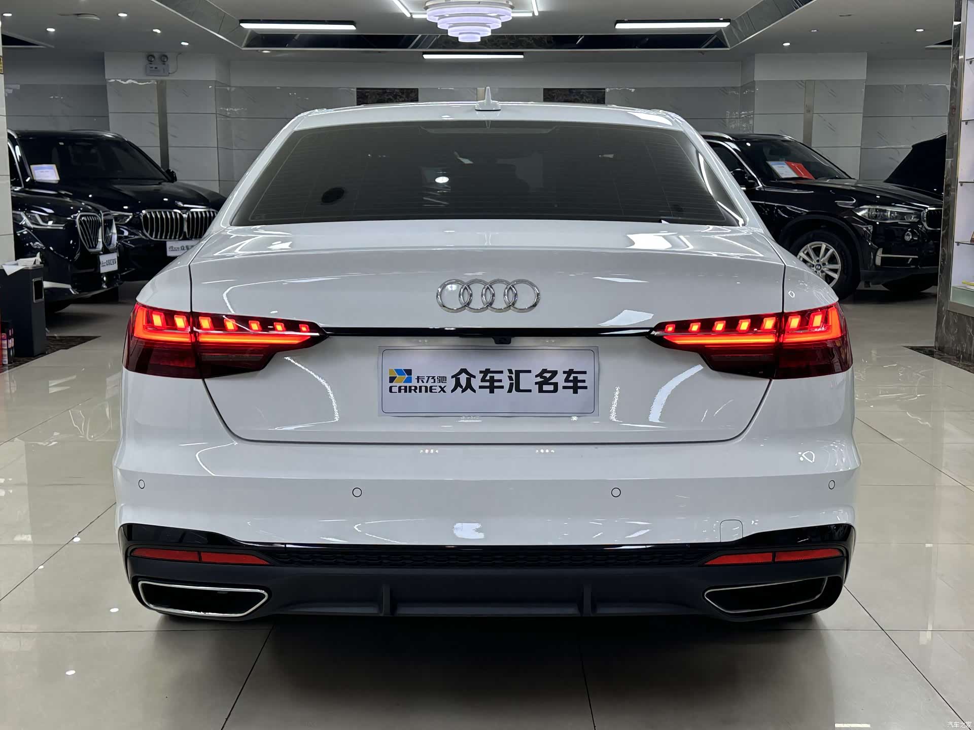 Audi A4L, 2023 все фото