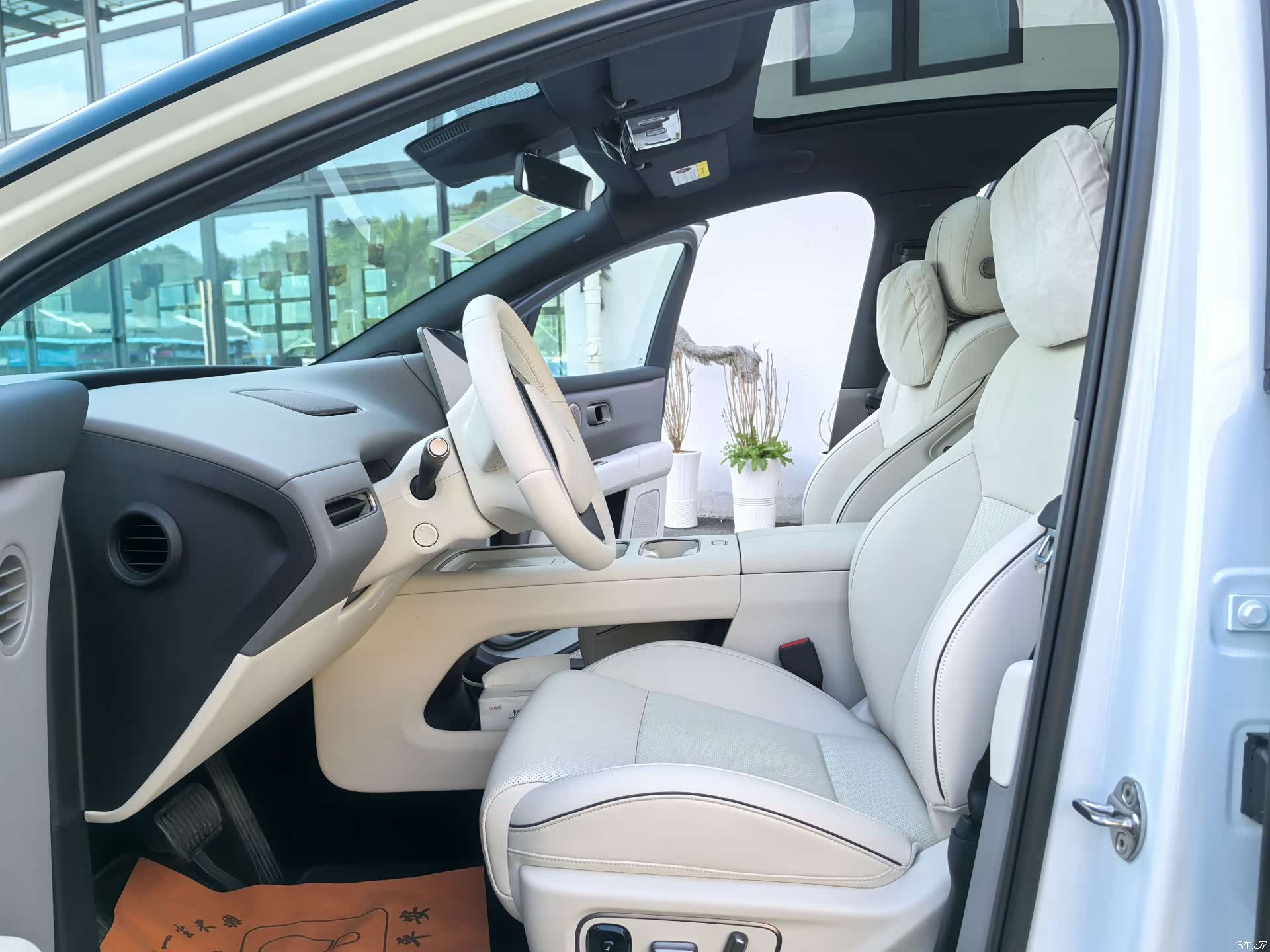 Li Auto i6, 2026 10