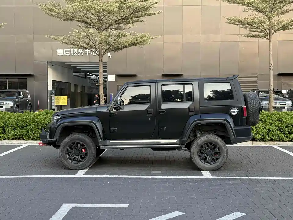 Beijing BJ40