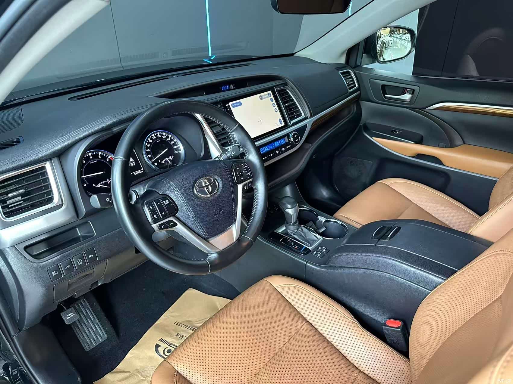 Toyota Highlander, 2021 11