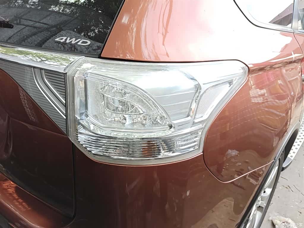 Mitsubishi Outlander, 2015 8