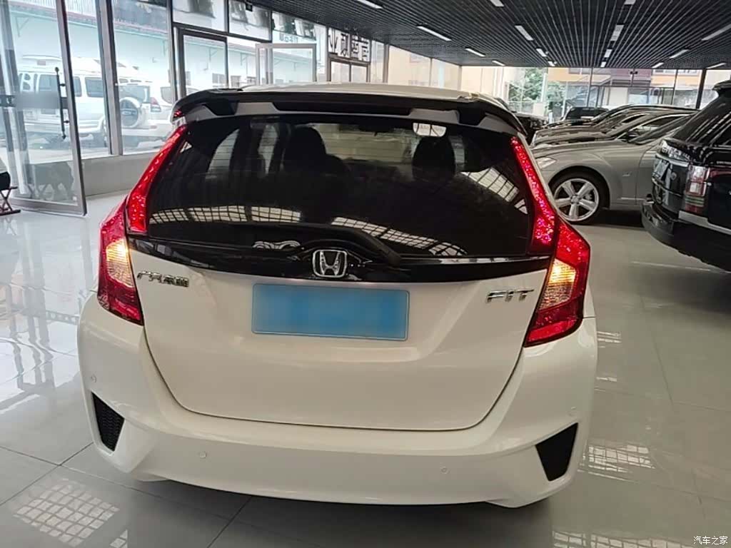Honda Fit, 2016 6