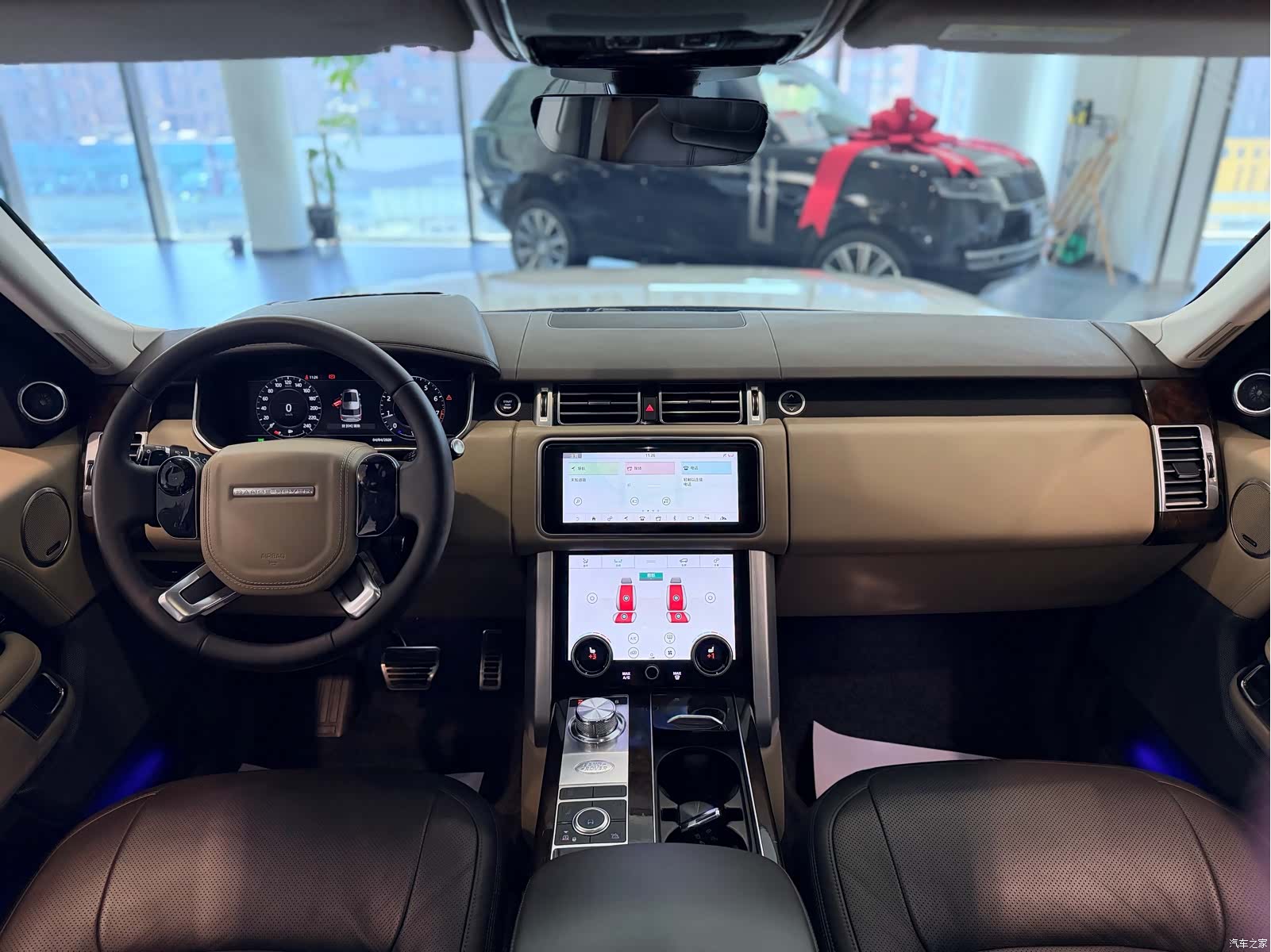 Land Rover Range Rover, 2020 16