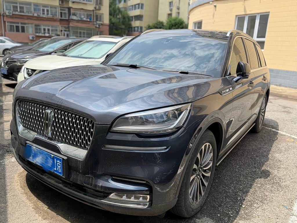 Lincoln Aviator