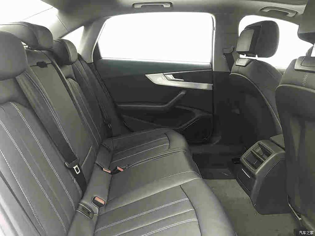 Audi A4L, 2024 7