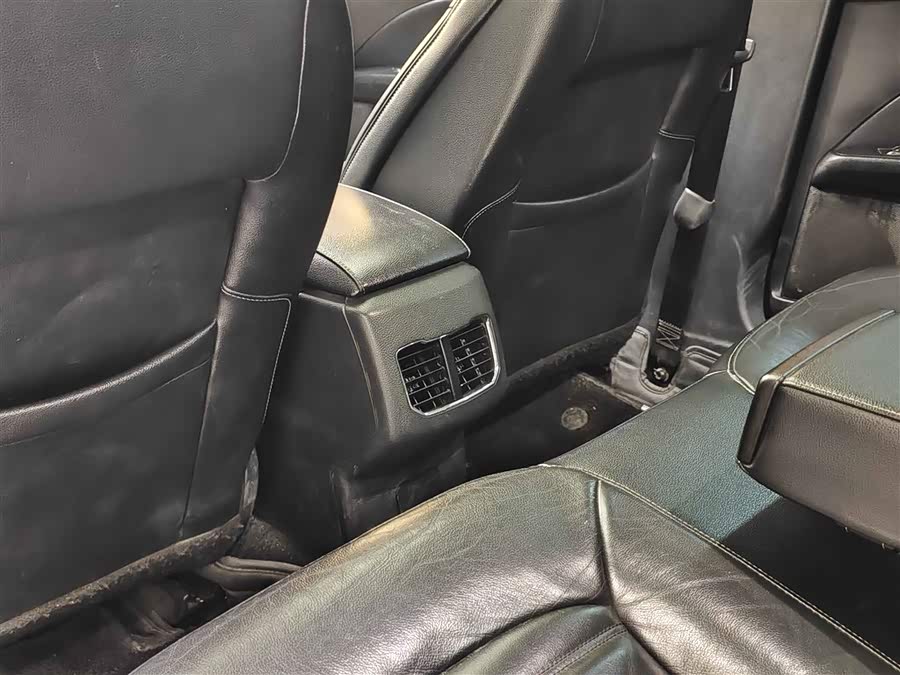 Ford Mondeo 2017, фото 24