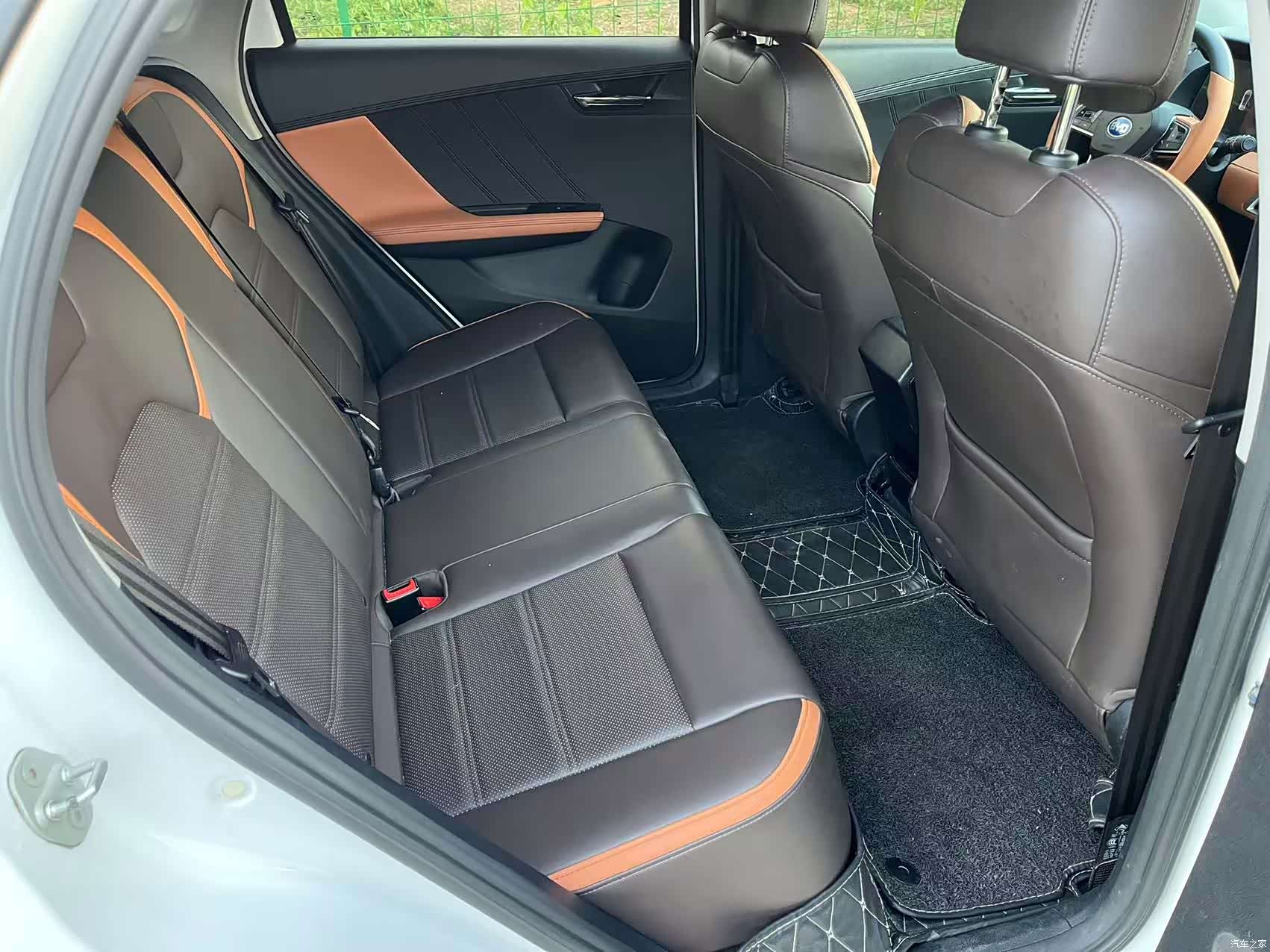 BYD E2, 2020 8