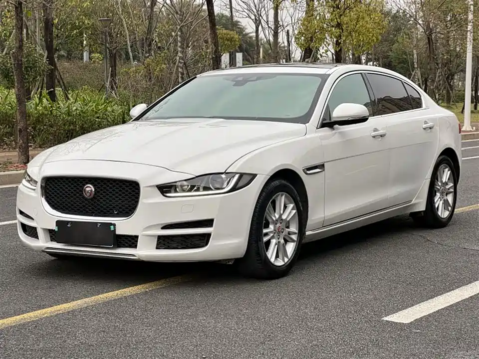 Jaguar XEL