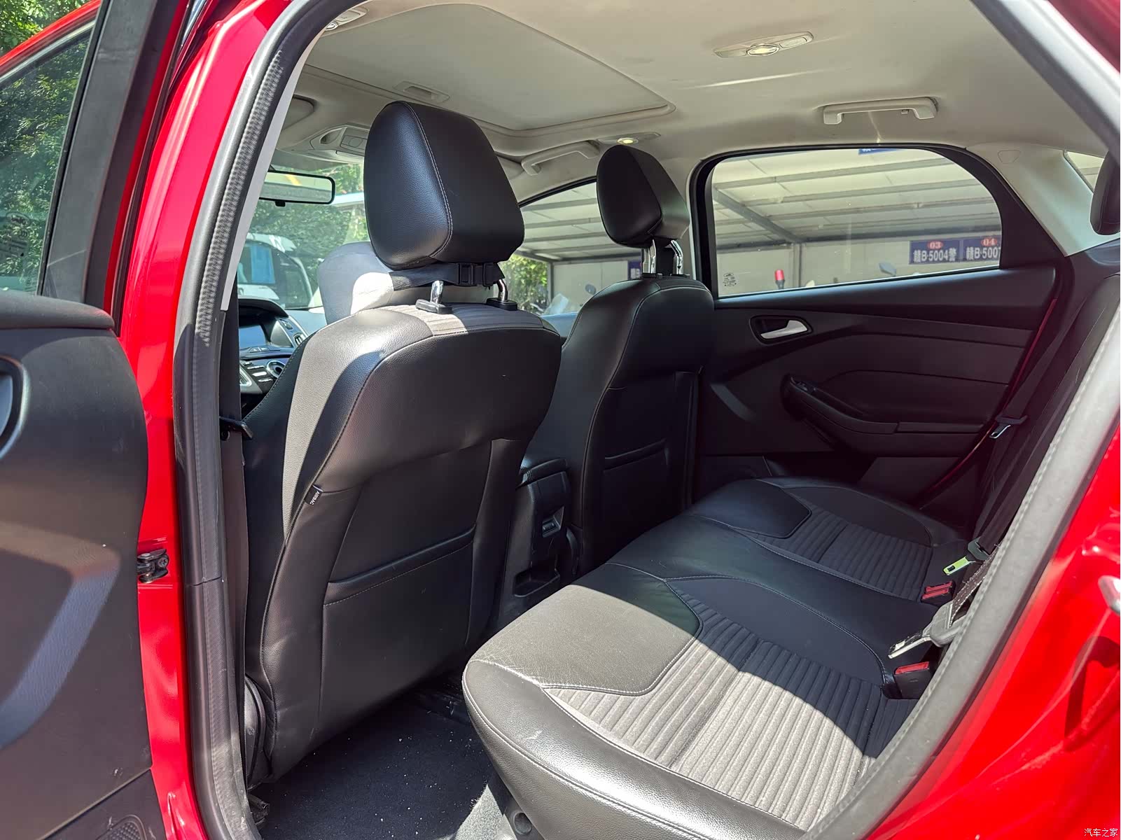 Ford Focus, 2016 6