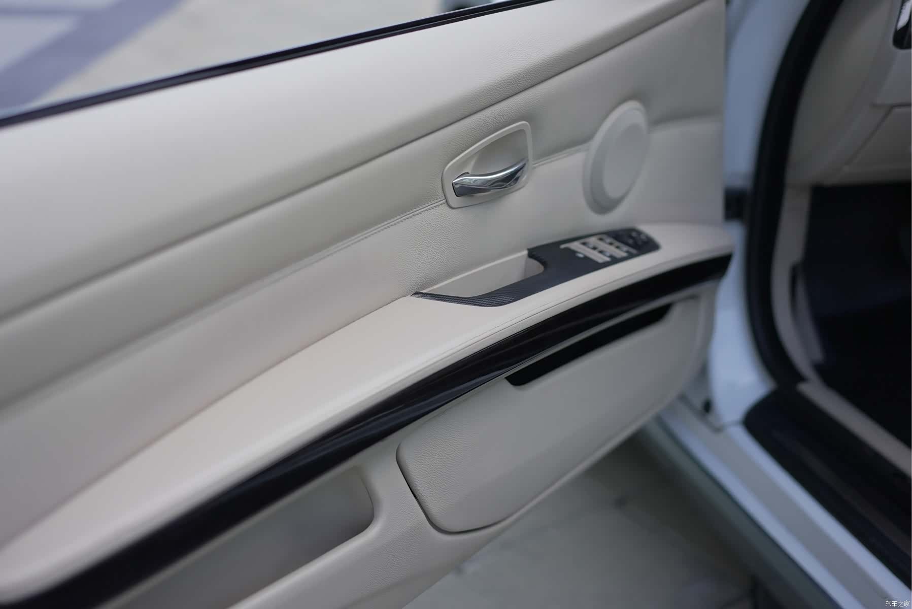BMW 3 Series, 2010 все фото