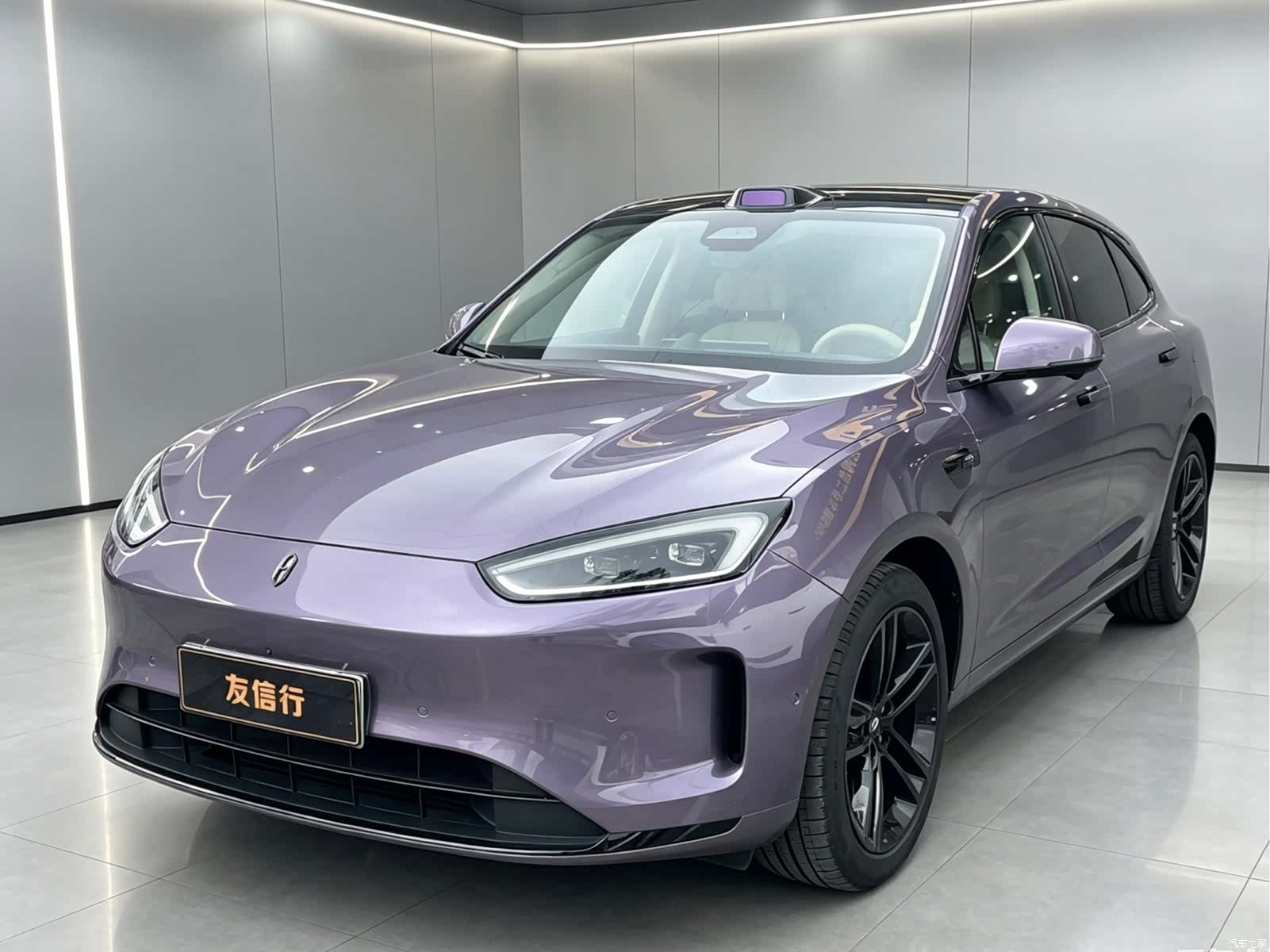 AITO M5, 2025 1