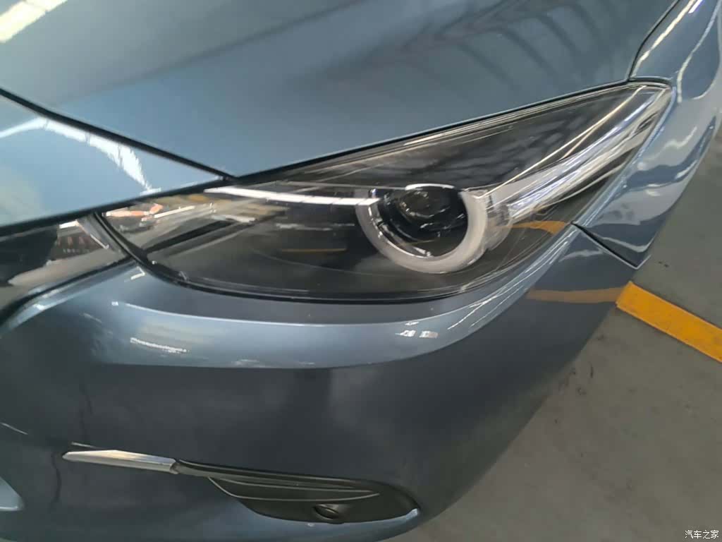 Mazda Mazda3, 2018 24