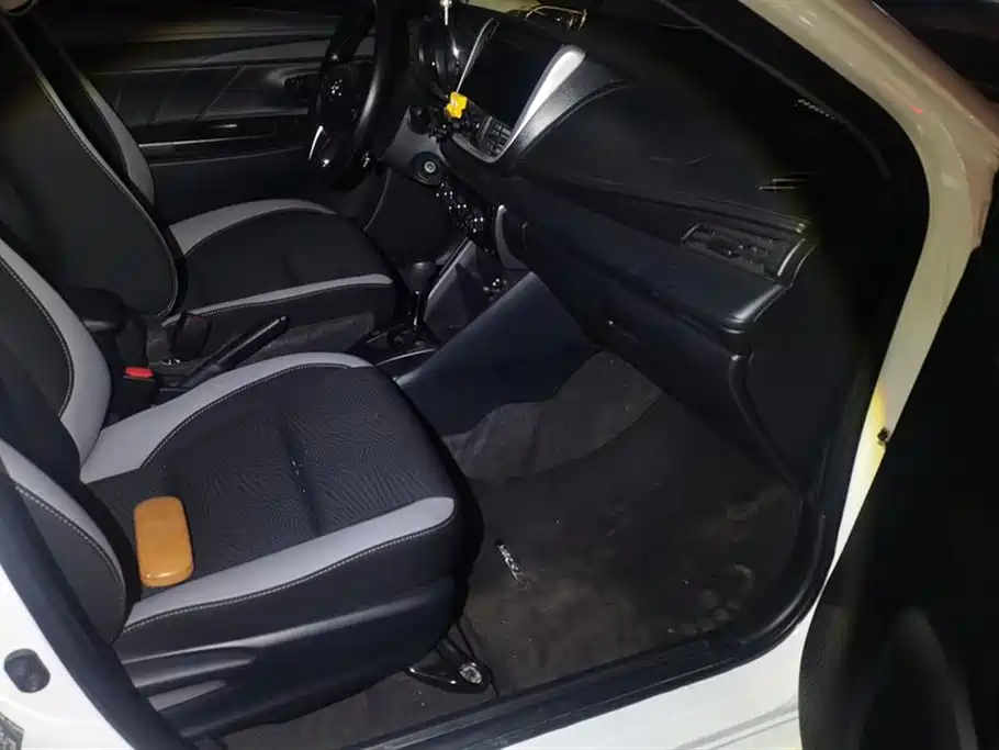 Toyota YARiS L Zhixuan