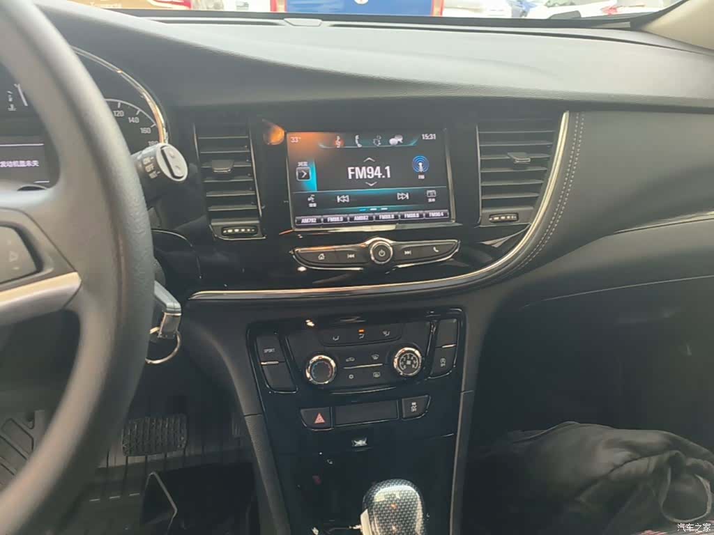 Buick Encore, 2018 13