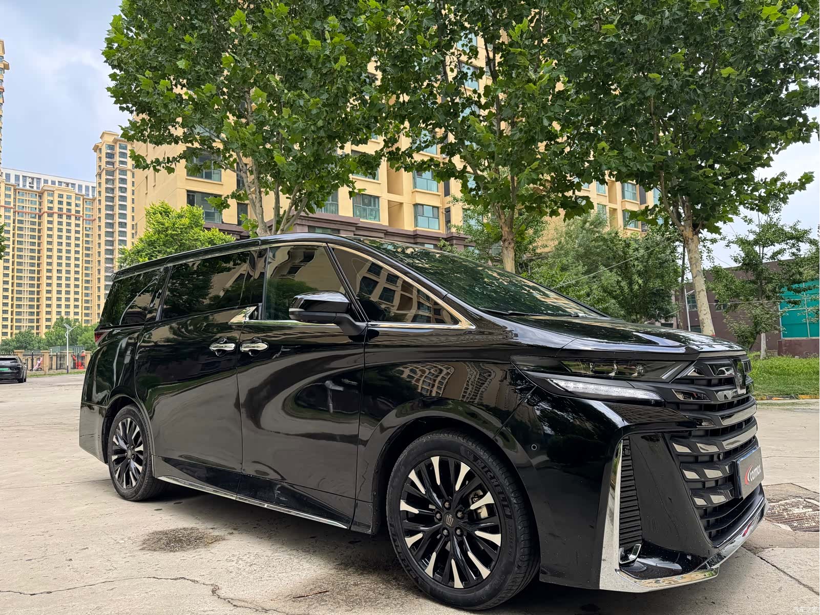 Toyota Vellfire, 2024 2