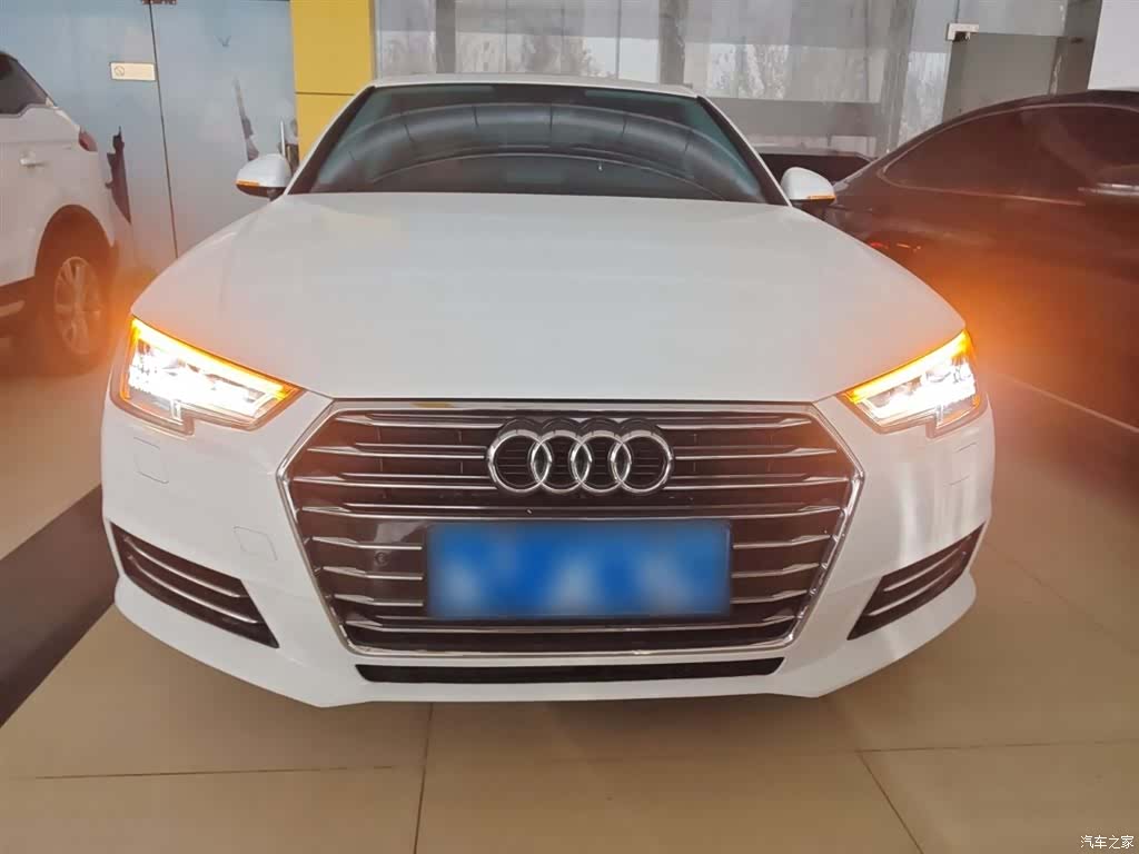 Audi A4L, 2018 3